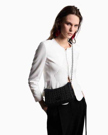 Emporio Armani Emporıo Armani Kadın Örgü Desenli Fermuarlı Zincirli Omuz Askılı Siyah Omuz Çantası EW002961 AF19228-UC001