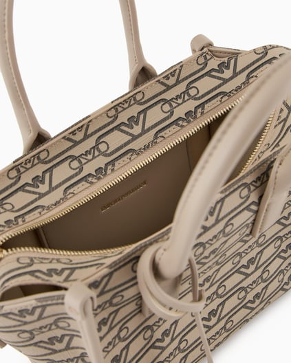 EMPORIO ARMANI Emporıo Armani Kadın Siyah Üzerinde Gold Marka Logolu Çapraz ve Kısa Askılı Bej Omuz Çantası EW000371 AF11951-F1074