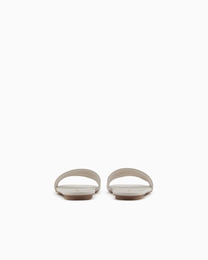 EMPORIO ARMANI Emporıo Armani Kadın Tek Kalın Bantlı Düz İnce Taban Beyaz Terlik X3P846 XF271-00894