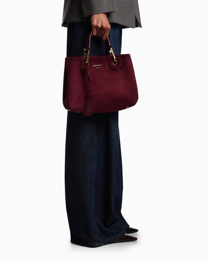 Emporio Armani Emporıo Armani Kadın Yumuşak Süet Çıkarılabilir Zincir Askılı Kabartma Logolu Bordo Omuz Çantası EW000361 AF17730-U5068