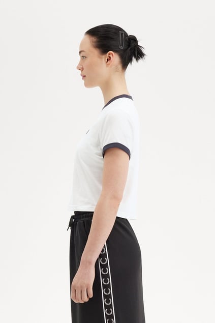 Fred Perry Fred Perry Kadın Yuvarlak Yaka Kısa Boy Kısa Kollu Pamuklu Beyaz T-Shirt G9163-129