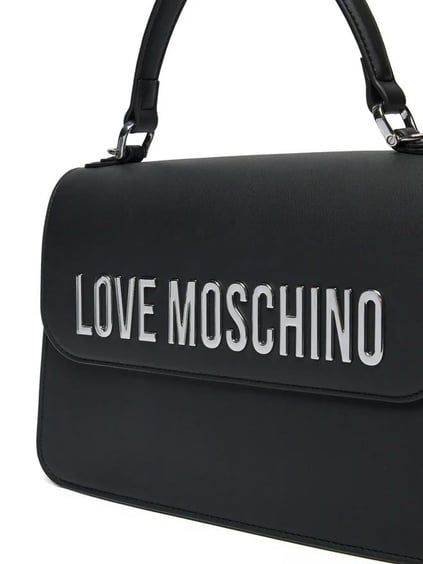 Love Moschino Love Moschino Kadın Kabartma Logolu Ayarlanabilir Omuz Askılı Manyetik Kapamalı Siyah1 Omuz Çantası JC4032PP1MKD0-00B