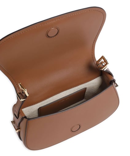 Michael Kors Michael Kors Kadın Ayarlanabilir Omuz Askılı %100 Deri Metalik Logo Kabartmalı Manyetik Kapamalı Kahverengi Omuz Çantası 32S5GL0C1L-LUGGAGE