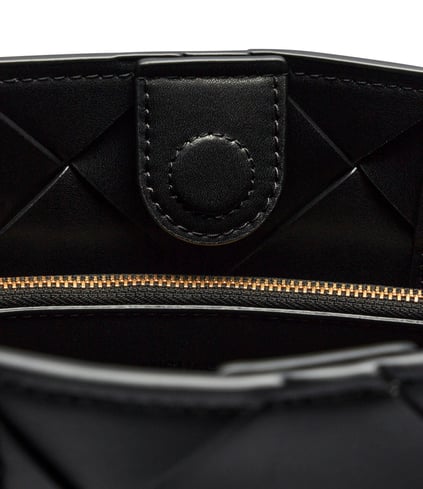 Michael Kors Michael Kors Kadın Baklava Dilim Geniş Deri Kemerli Ayarlanabilir Kayış Siyah Omuz Çantası 30S5GETS2L-BLACK