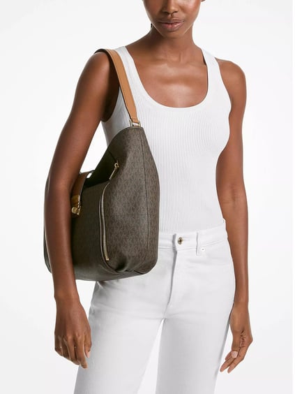 Michael Kors Michael Kors Kadın MK Yazılı Geniş Fermuar Kapama Deri Kahverengi Omuz Çantası 30S5G9XH3O-BRNACORN