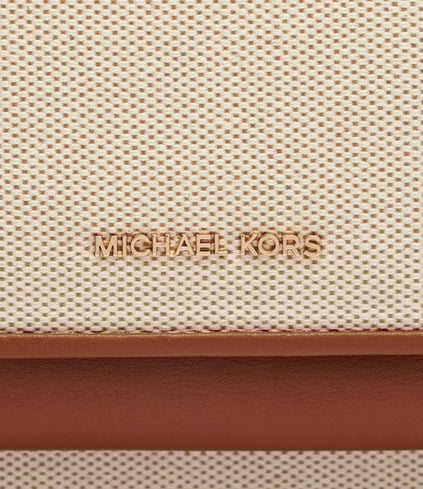 Michael Kors Michael Kors Kadın Zincir Askı Detay Çıtçıt Kapama Köşeler Deri Detay Krem Omuz Çantası 30S5GC7L3C-LUGGAGE