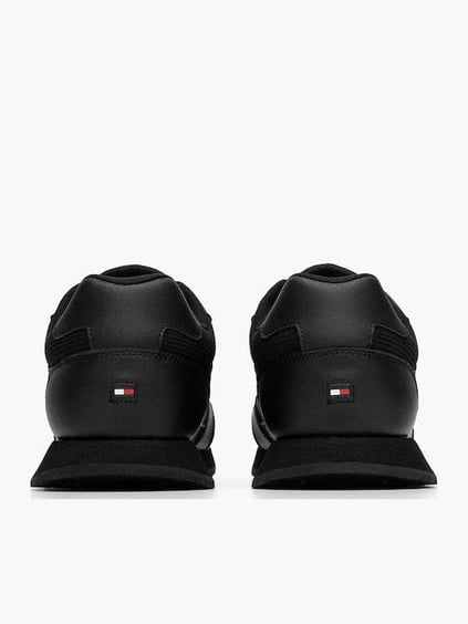 Tommy Hilfiger Tommy Hilfiger Erkek Düşük Bilekli Rahat Taban Bayrak Logolu Deri Siyah Sneaker FM0FM05637-BDS