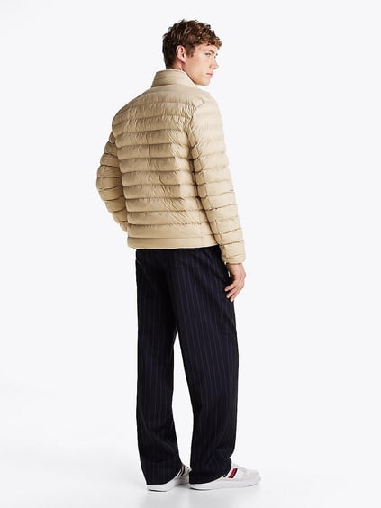 TOMMY HILFIGER Tommy Hilfiger Erkek Kapitoneli Regular Fit Kapüşonlu Şişme Bej Ceket MW0MW37634-RBT