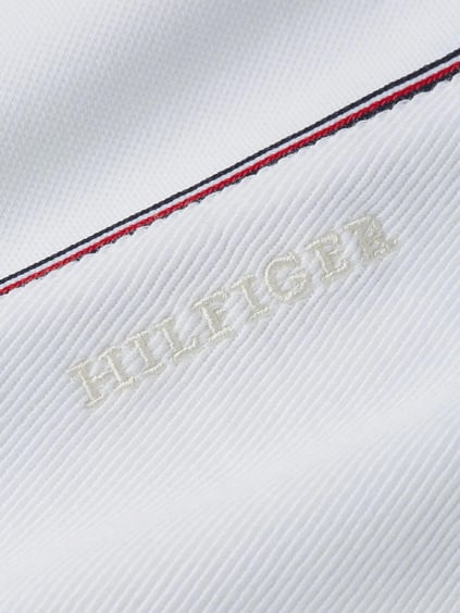 TOMMY HILFIGER Tommy Hilfiger Erkek Pamuklu Kısa Kollu Regular Fit Şerit Çizgi Detaylı Beyaz Polo Yaka T-Shirt MW0MW38125-YBR