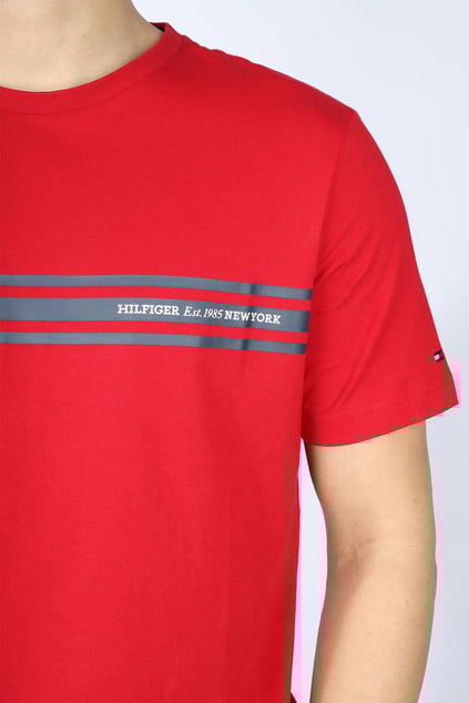 TOMMY HILFIGER Tommy Hilfiger Erkek Pamuklu Kısa Kollu Yuvarlak Yaka Önü Şerit Çizgili Kırmızı T-Shirt MW0MW37443-XLD