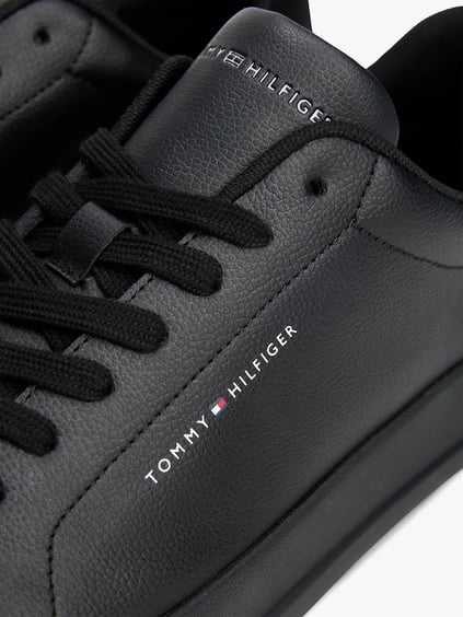 TOMMY HILFIGER Tommy Hilfiger Erkek Rahat Düz Taban Topuk Renk Geçişli Deri Siyah Sneaker FM0FM05367-0GJ