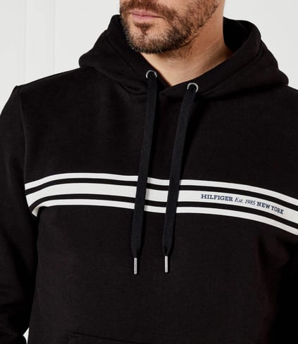 TOMMY HILFIGER Tommy Hilfiger Erkek Regular Fit Pamuklu Kapüşonlu Şerit Çizgi Baskılı Uzun Kollu Siyah Sweatshirt MW0MW38332-BDS