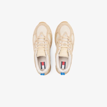 Tommy Hilfiger Tommy Hilfiger Erkek Süet Detaylı Rahat Orta Tabanlı Logo İşlemeli Bej Sneaker EM0EM01593-AB9