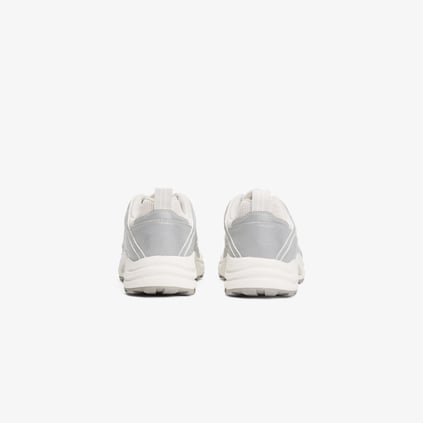 Tommy Hilfiger Tommy Hilfiger Erkek Yüksek Rahat Taban Nefes Alabilen Fileli Tasarım Gri Sneaker EM0EM01601-PE6