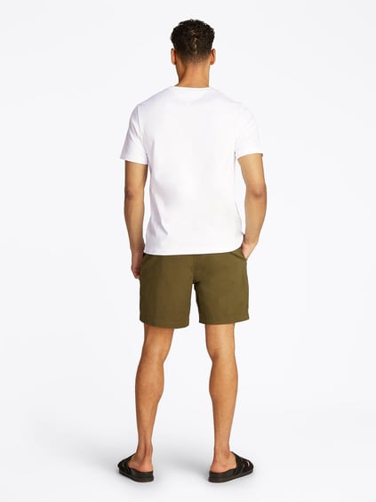 TOMMY HILFIGER Tommy Hilfiger Erkek Yuvarlak Yaka Regular Fit Pamuklu Kısa Kollu Beyaz T-Shirt MW0MW37508-YBR