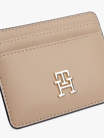 TOMMY HILFIGER Tommy Hilfiger Kadın Ana Bölmeli Gold TH Monogram Logolu Bej Cüzdan AW0AW17474-AFE