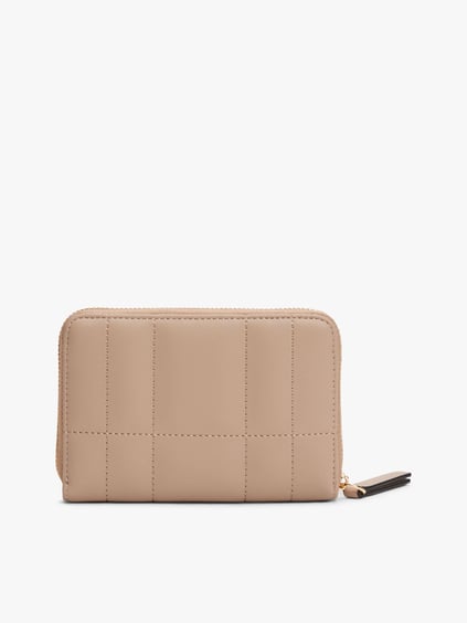 TOMMY HILFIGER Tommy Hilfiger Kadın Bozuk Para Bölmeli Fermuarlı TH Monogram Logolu Bej Cüzdan AW0AW17476-AFE