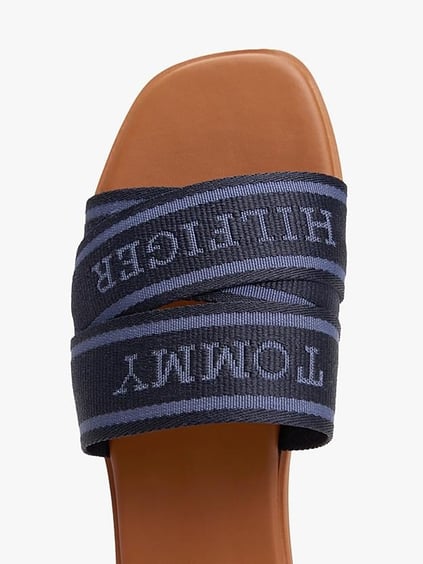 TOMMY HILFIGER Tommy Hilfiger Kadın Çift Geçmeli Lastikli Tommy Yazılı Düz Taban Lacivert Terlik FW0FW08421-DW6
