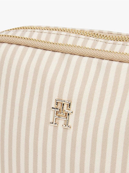 TOMMY HILFIGER Tommy Hilfiger Kadın Dikey Çizgili Gold TH Logolu Ayarlanabilir ve Çıkarılabilir Omuz Askılı Fermuarlı Bej Omuz Çantası AW0AW17231-0I1