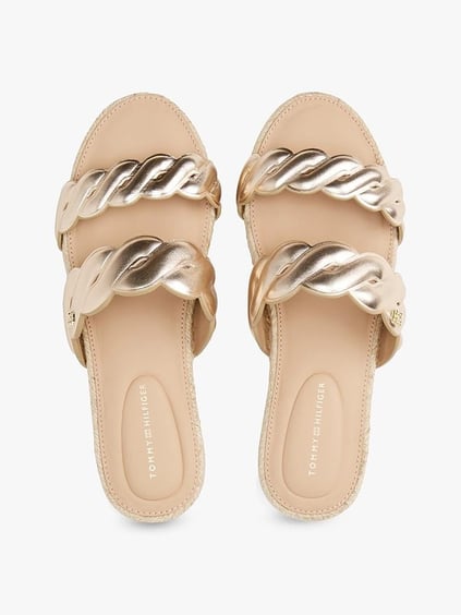 TOMMY HILFIGER Tommy Hilfiger Kadın Düz Taban Hakiki Deri Gold Sandalet FW0FW08670-0HS