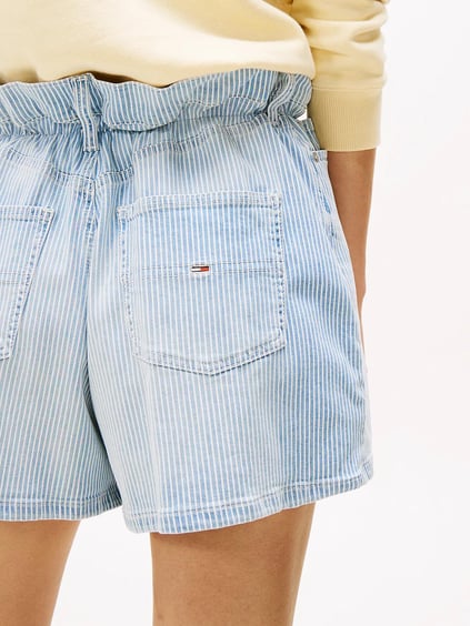 TOMMY HILFIGER Tommy Hilfiger Kadın Elastik Belli Çizgi Desenli Esnek Pamuklu Kısa Denim Mavi Şort DW0DW20085-1A5