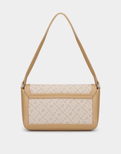 TOMMY HILFIGER Tommy Hilfiger Kadın Gold TH Logolu Jakarlı Monogram Desenli İçi Fermuarlı Bej Omuz Çantası AW0AW17608-0I1