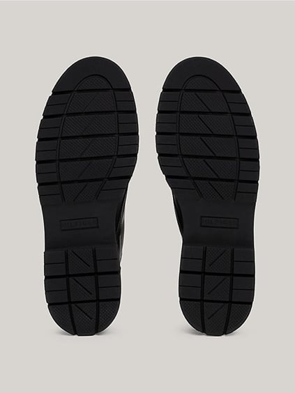 Tommy Hilfiger Tommy Hilfiger Kadın Marka Logo İşlemeli Marka Logo Detaylı Deri Siyah Bot & Bootie FW0FW08166-BDS