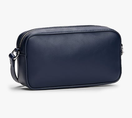 TOMMY HILFIGER Tommy Hilfiger Kadın Marka Logolu Ayarlanabilir Omuz Askılı Lacivert Omuz Çantası AW0AW17290-C1G