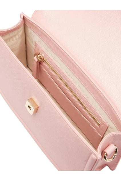 TOMMY HILFIGER Tommy Hilfiger Kadın TH Monogram Logolu Mini Kilit Kapamalı Ayarlanabilir Çıkarılabilir Omuz Askılı Pembe Omuz Çantası AW0AW17176-TQN