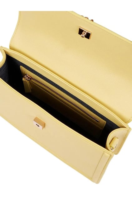 TOMMY HILFIGER Tommy Hilfiger Kadın TH Monogram Logolu Mini Kilit Kapamalı Ayarlanabilir Çıkarılabilir Omuz Askılı Sarı Omuz Çantası AW0AW17176-ZQM
