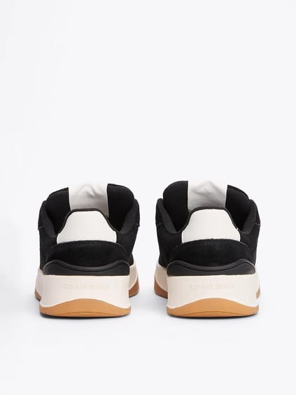 TOMMY HILFIGER Tommy Hilfiger Kadın Yüksek Rahat Taban Süet Siyah Sneaker EN0EN02677-BDS