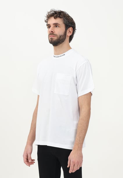 Versace Versace Erkek Yuvarlak Yaka Kısa Kollu Yakası Logo Detaylı Beyaz T-Shirt 78GAHE03CJ00E-003