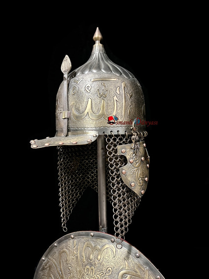 Osmanlı Zırh Seti ( Masa Üstü Dekorasyon ) ) 