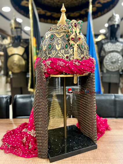 Sultan IV. Murad Han'ın Miğferi: Güç, İhtişam ve Sanatın Buluştuğu Tarihi Miras