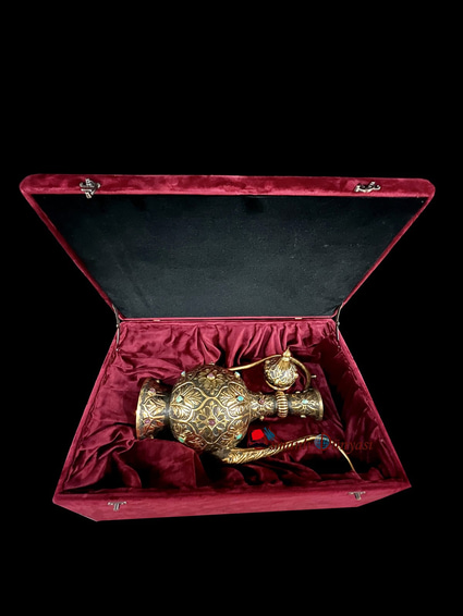 Topkapı Sarayı Murassa İbrik 