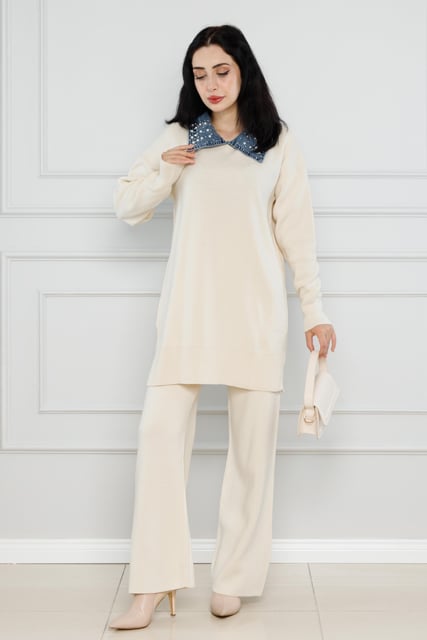 Knitwear with Collar Detailed Pearl Suit-Beige color 