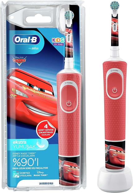 Oral-B Cars Pilli Diş Fırçası Değişen Başlıklı