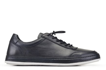 Siyah Bağcıklı Sneaker