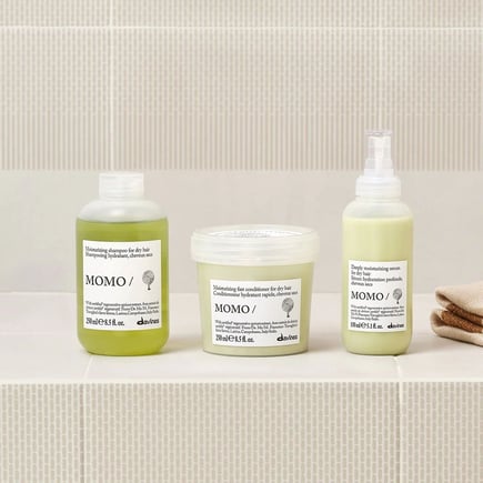 MOMO Kuru Saçlar İçin Yoğun Nemlendirici Saç Bakım İksiri 150 ml