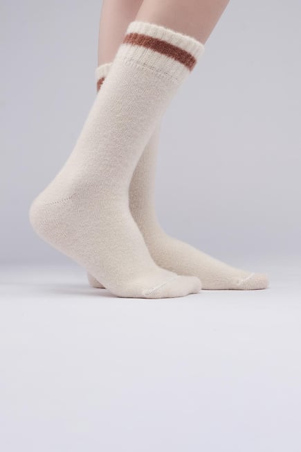 Mısırlı Kadın Soft Peluş Termal Tekli Ekru Soket Çorap