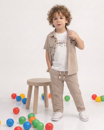 3908 Müslin Gömlekli Pantolonlu Üçlü Erkek Çocuk Takım BEJ