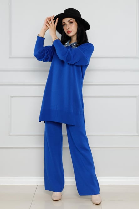 Knitwear with Collar Detailed Pearl Suit-Sky bleu color 