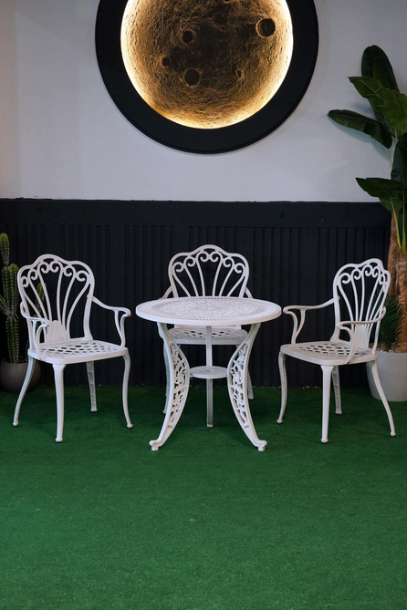 Alezy İstanbul Masa Takımı Ø75 cm Yuvarlak Masa 3 Adet İstanbul Koltuk Ferforje Görünümlü Set