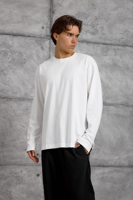 Beyaz UZUN KOLLU SWEATSHIRT