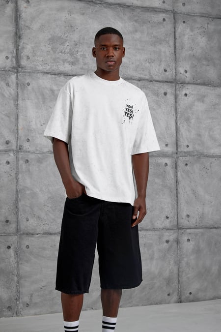 Beyaz Yes Yazılı Oversize Tshirt