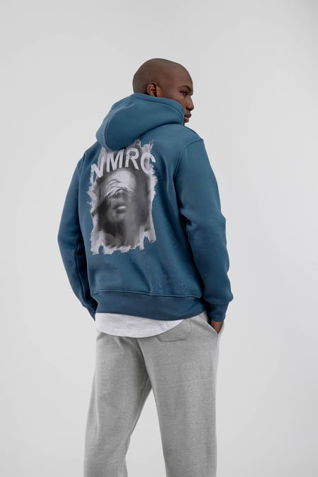 Mavi Arkası NMRC Yazılı Kapüşonlu Sweatshirt