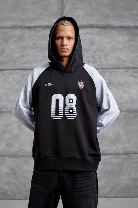 Siyah 08 BASKILI OVERSİZE KAPUSONLU SWEATSHIRT