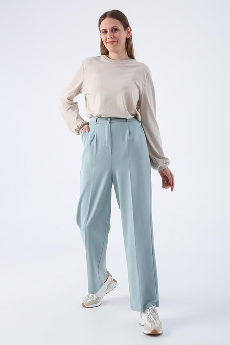 Mint-Pleated Cotton Knitted Trousers