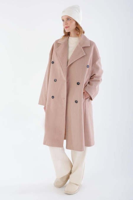 Pink-Back Slit Cashew Coat