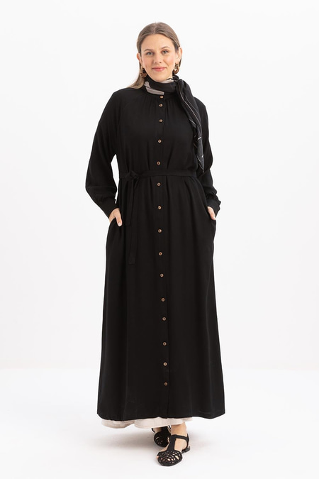 Siyah-Beli Bağlamalı Ferace